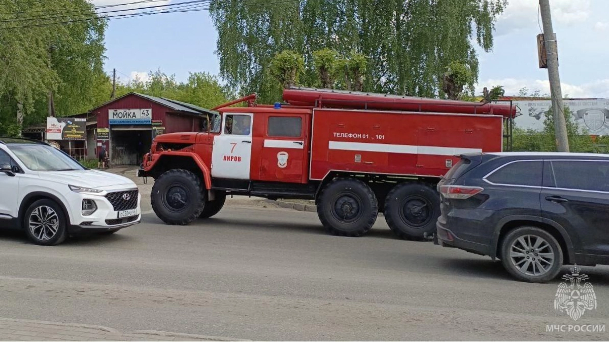 Силы МЧС России ликвидировали последствия пяти ДТП в Кировской области за сутки