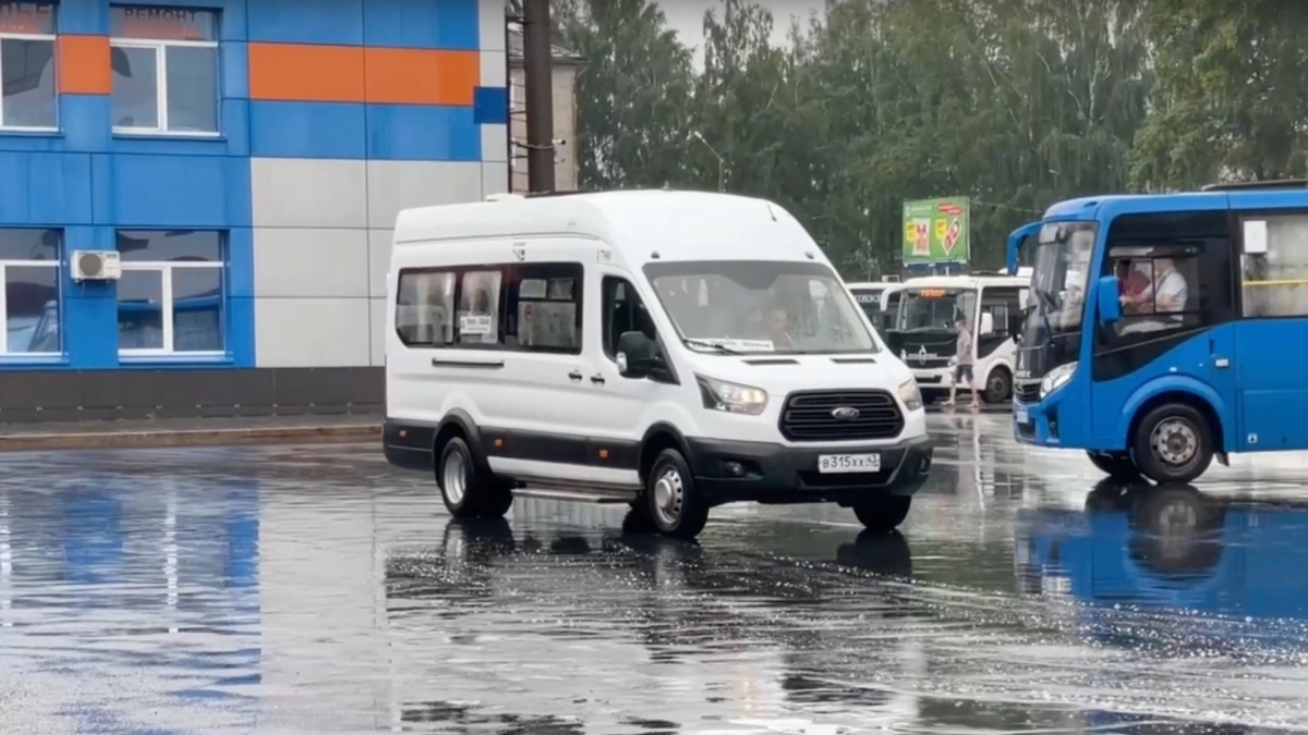 В Опаринском районе возобновили автобусное сообщение с шестью поселками