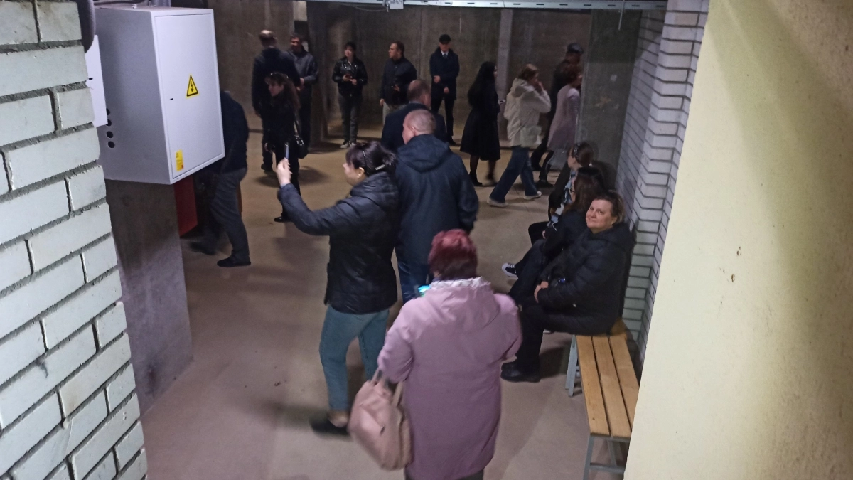 Второй день подряд в соседних для кировчан регионах объявляют ракетную опасность