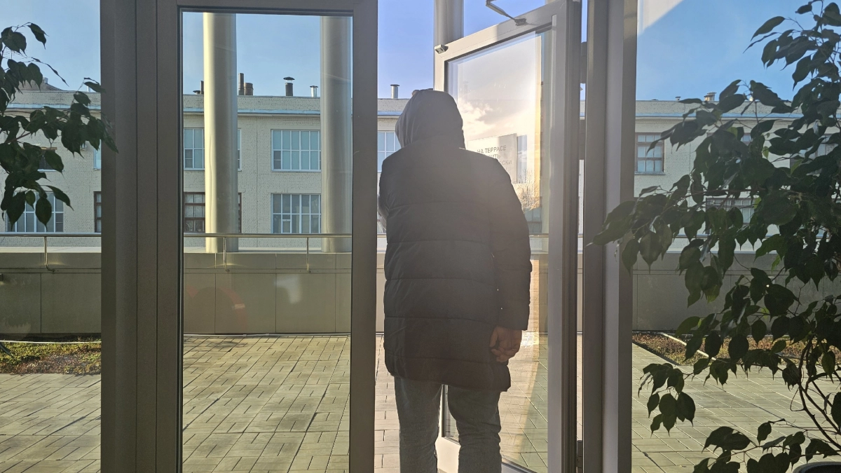8 вещей, которые не следует рассказывать близким - мнение психолога