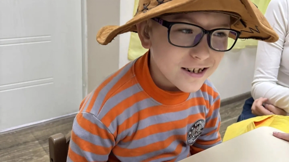 "Ребенку трудно даже говорить": 8-летнему мальчику из Кирова нужна помощь после операции на черепе