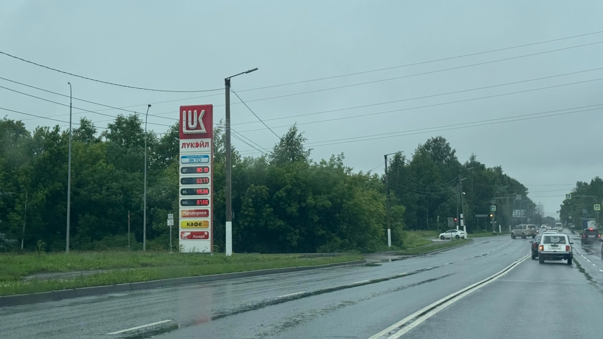 В Кирове одновременно заработали сразу 12 заправок трех сетей