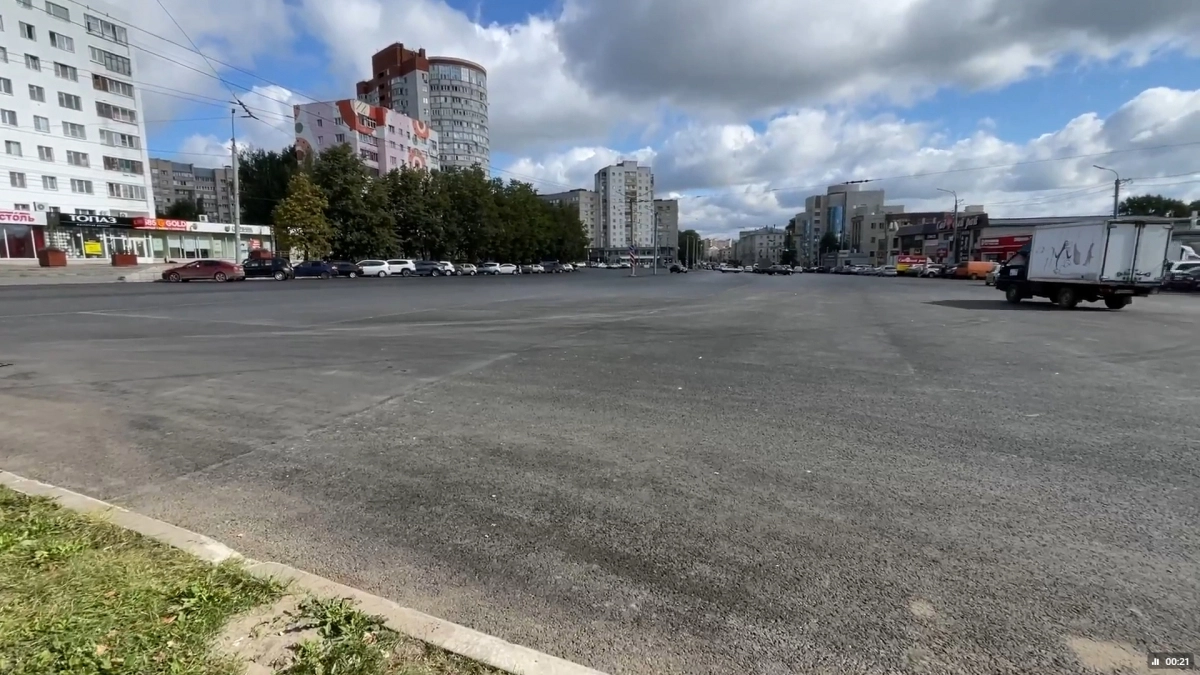 Власти Кирова отказались от идеи обустройства кольца на Комсомольской площади