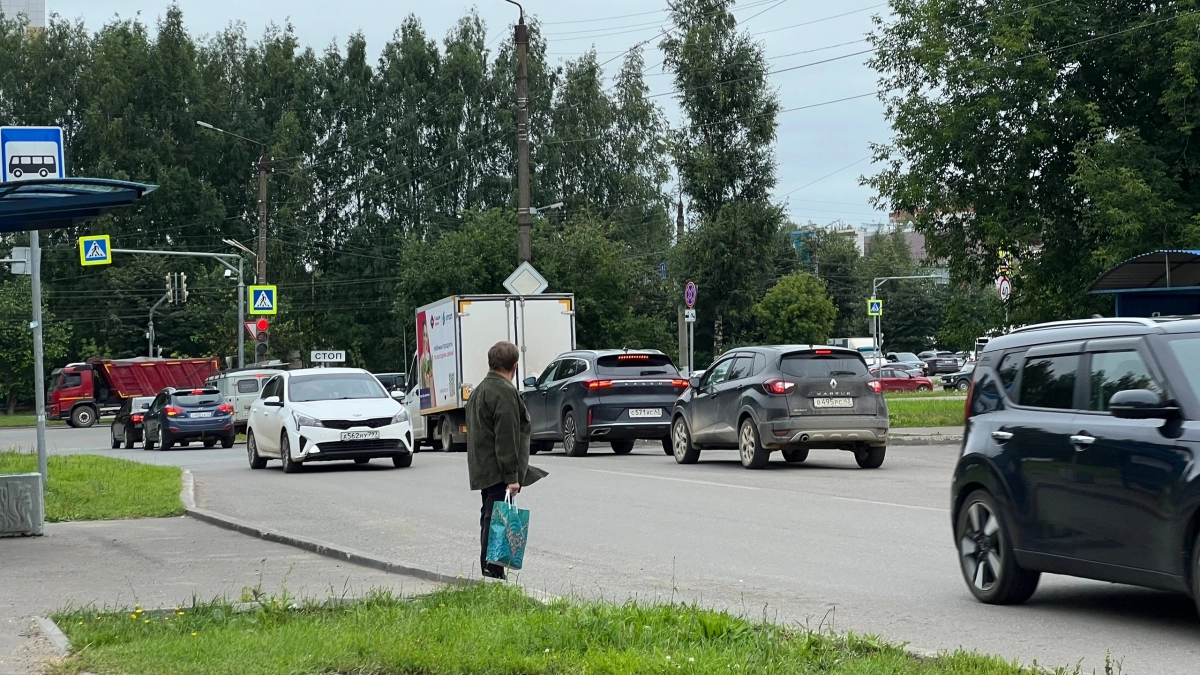 В Кирове открыли дороги и восстановили работу транспорта после атаки на завод