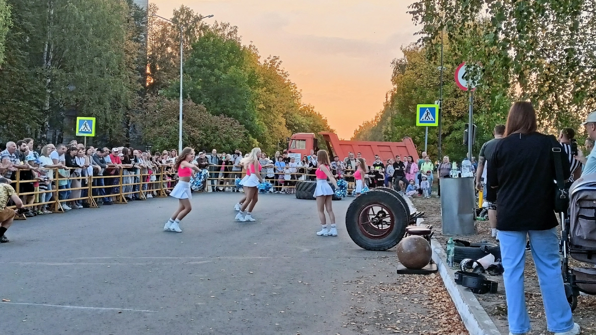 В Кировской области массово отменяют мероприятия после атаки на предприятие