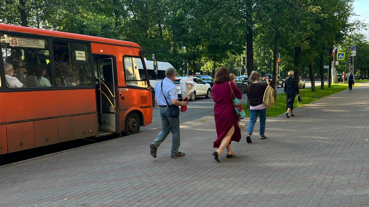 Печка вместо кондиционера и гонки водителей: сити-менеджер и кондуктор ответили кировчанам на жалобы об общественном транспорте