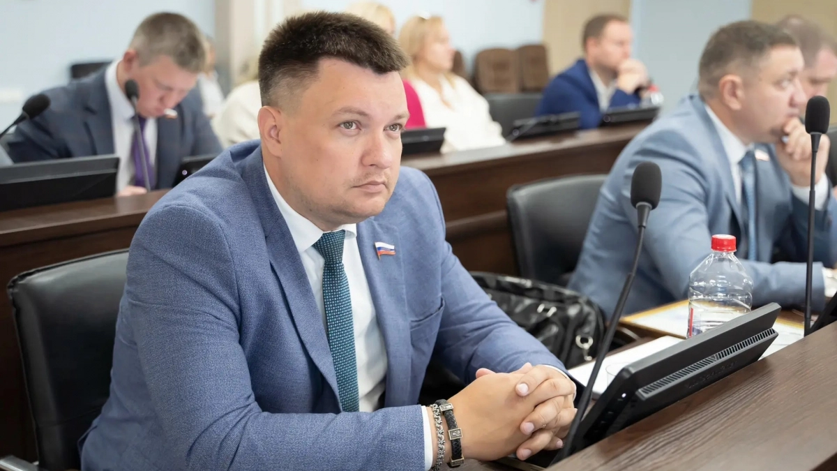 Ярослав Шулаков: "Качество жизни начинается с дорог, по которым мы ходим каждый день"