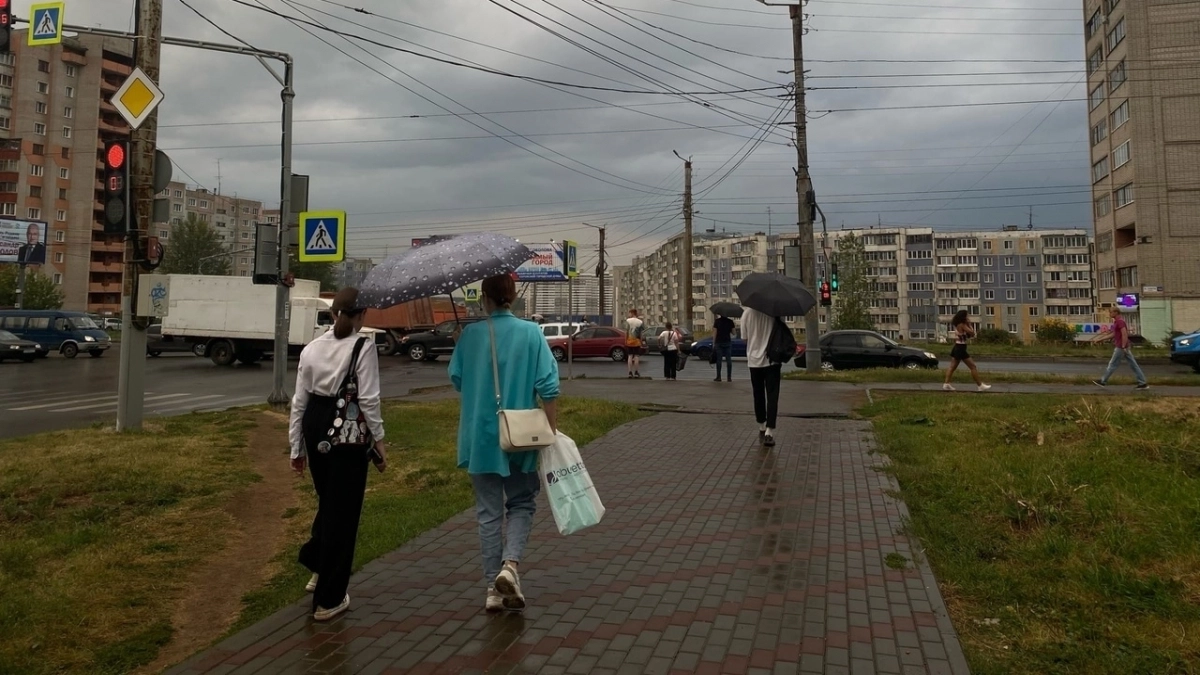 Опасные шквалы и грозы накроют Кировскую область