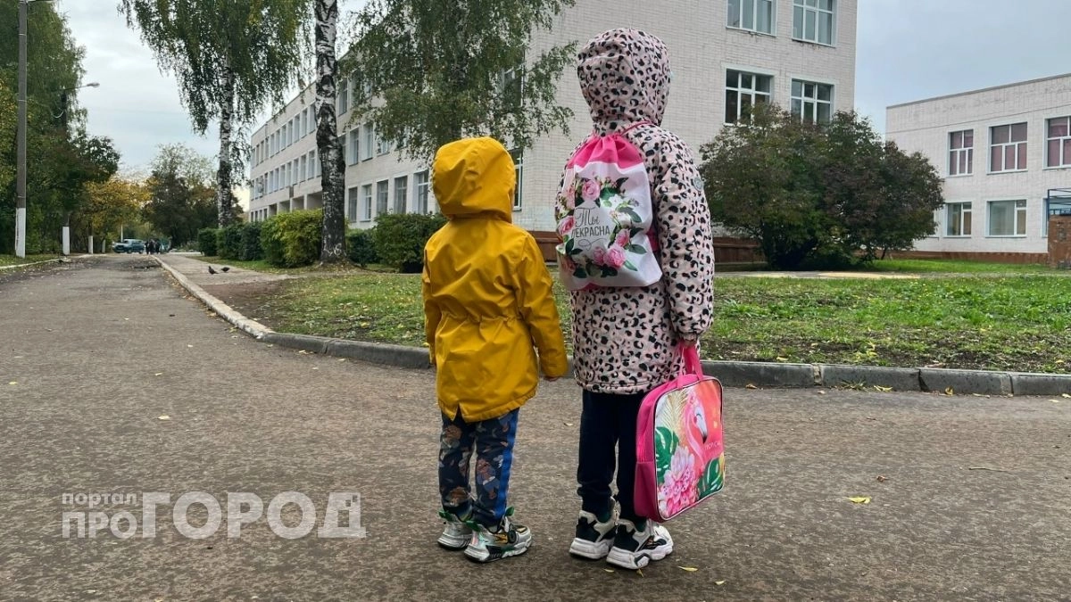 Как обеспечат безопасность школьников в случае объявления опасности? В кировском минобре дали разъяснения