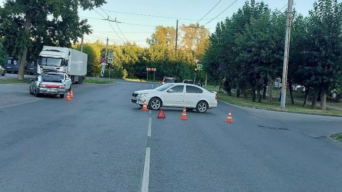 19-летняя девушка пострадала в жуткой аварии в Кирове