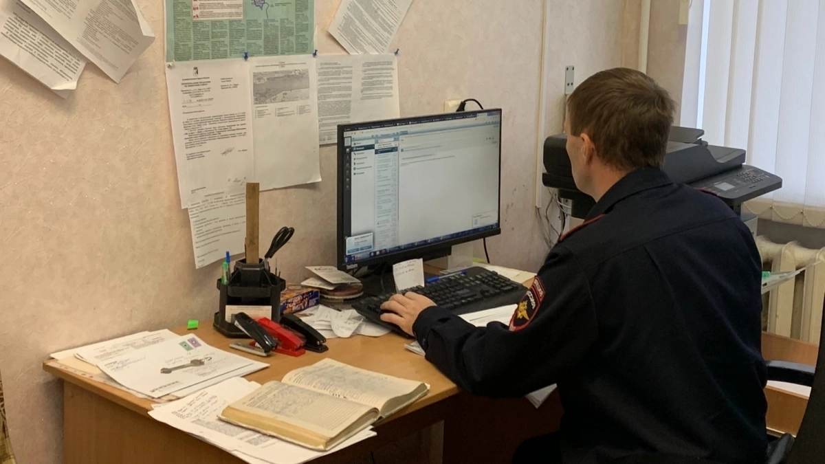 В Зуевке двое подростков подозреваются в угоне машины