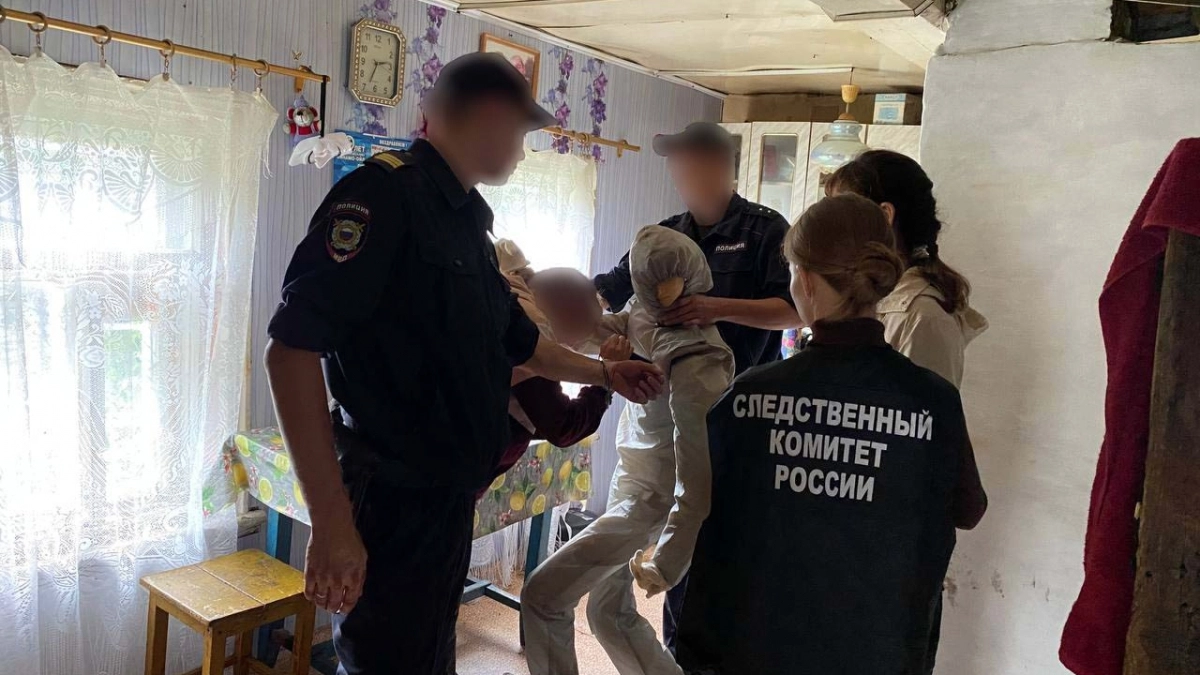 В Верхнекамье сожители связали родственницу скотчем и стали фигурантами дела