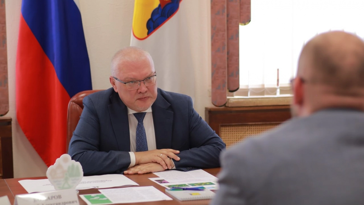 Губернатор Кировской области обрушился с публичной критикой на главу Яранска