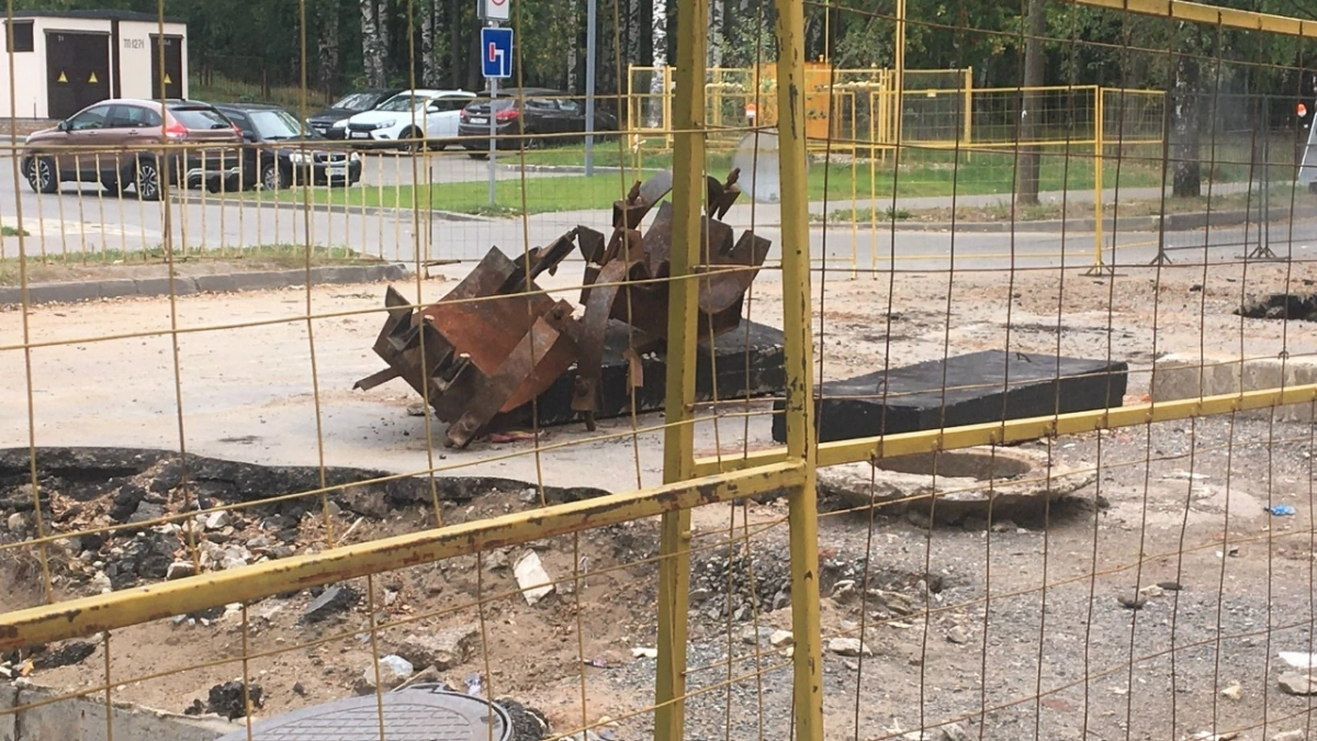 В центре Кирова ограничат движение на трех улицах из-за ремонта теплотрасс