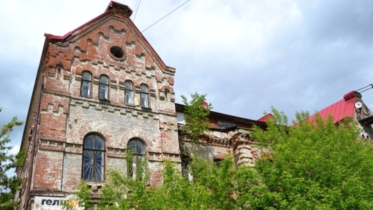 В Кирове продают помещения в особняке, где пытали людей