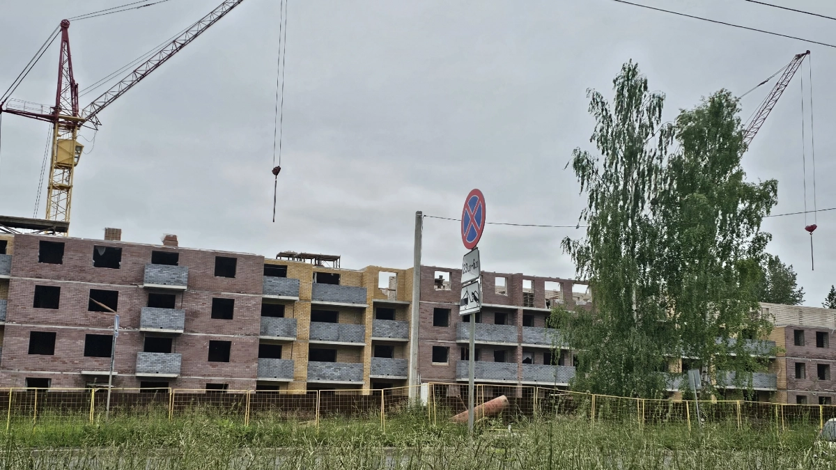 В Кирово-Чепецке будут достраивать многострадальный дом для переселенцев
