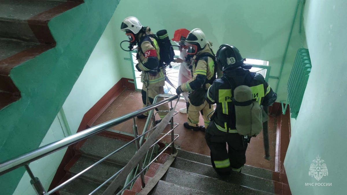 В Вятских Полянах человек получил ожоги при сильном пожаре в квартире