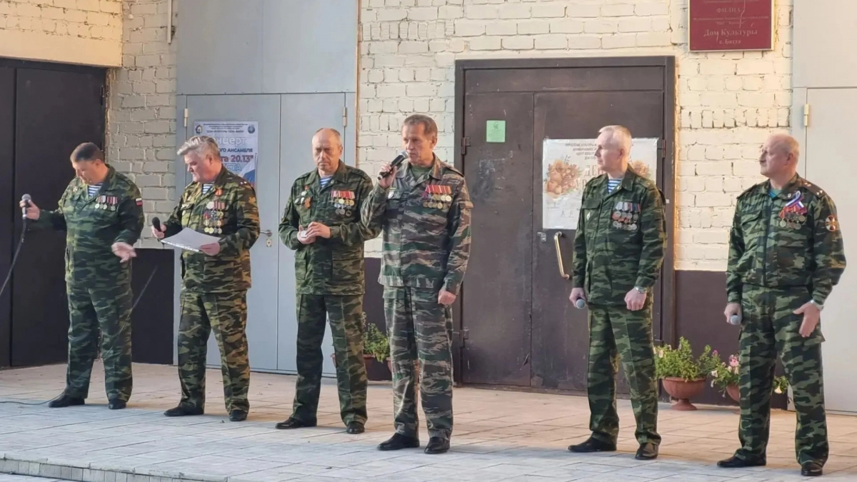Председатель исполкома Кировского "Боевого братства": "Песни о Родине и живое общение – это то, что объединяет поколения"