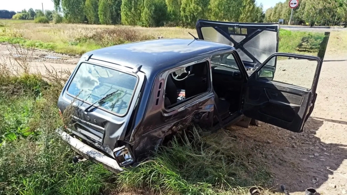 Две пассажирки "Нивы" стали жертвами жуткой аварии неподалеку от Советска