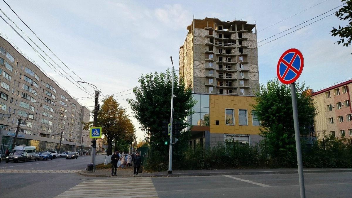 Губернатор озвучил план действий по выкупленному ЖК "Вознесенский" в Кирове