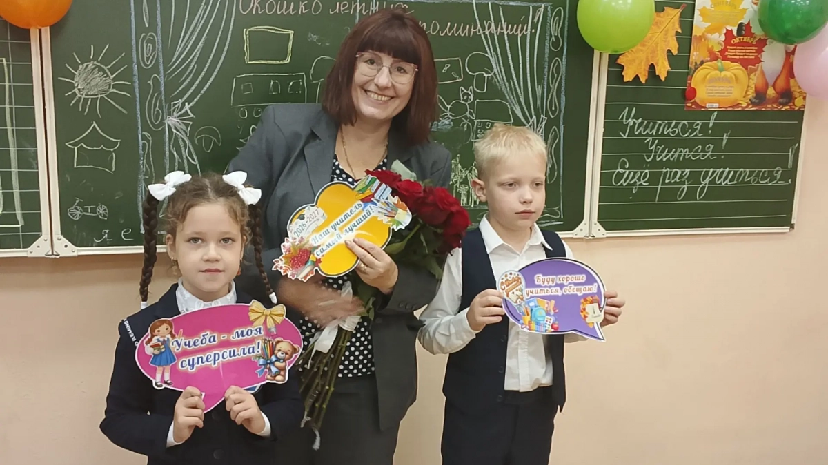 "Ого, нас будет баба-ягодка учить!": о школьных курьезах юристки, ставшей  учителем истории и начальных классов