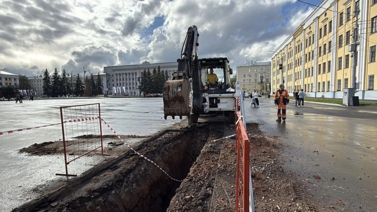 Администрация Кирова прокомментировала раскопки на Театральной площади