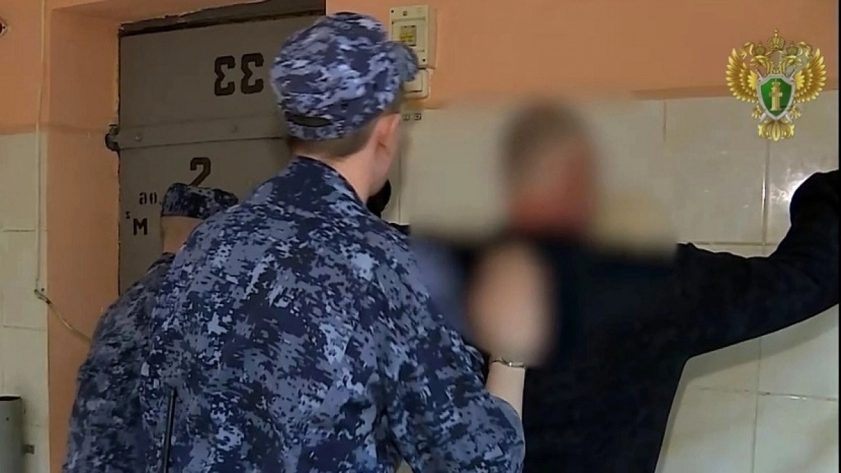 Кировские силовики вычислили мужчину, укравшего 527 килограммов меди на станции