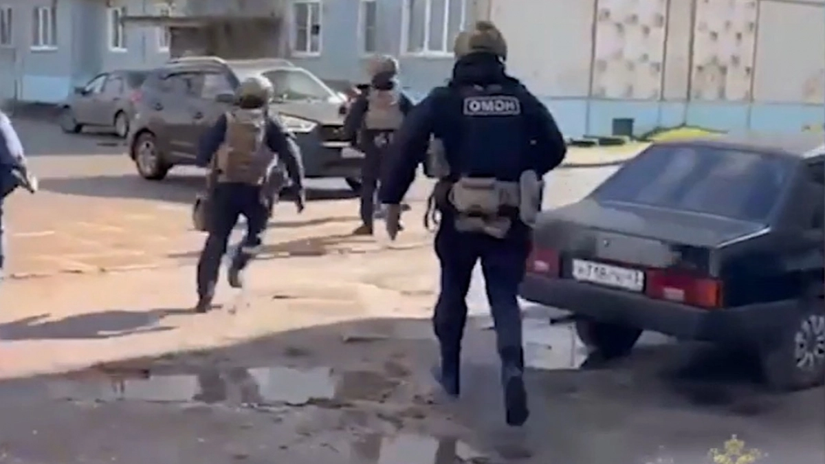 В Кирове дело о поджоге иномарки после дорожного конфликта передали в суд