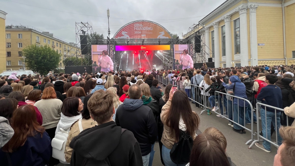 Выступление московской звезды, концерты на Спасской и открытие усадьбы: где отдохнуть в Кирове 12 и 13 сентября (0+)