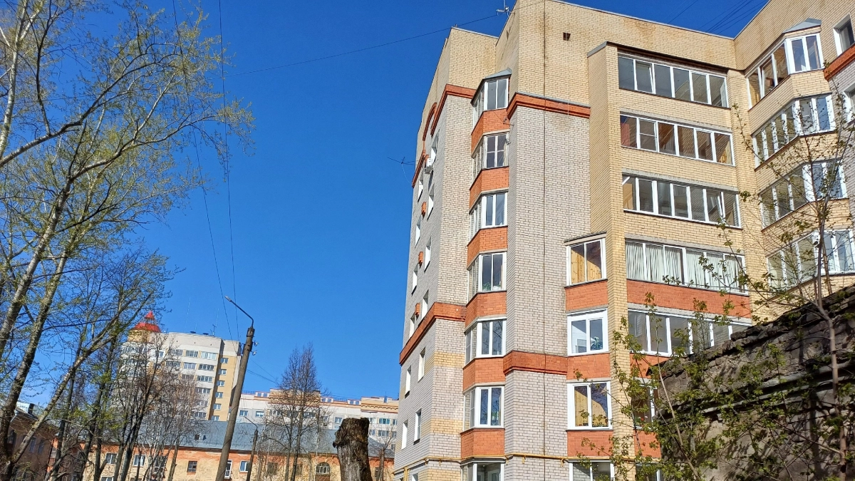 Квадратный метр жилья в Кирове пробил планку в 100 тысяч рублей