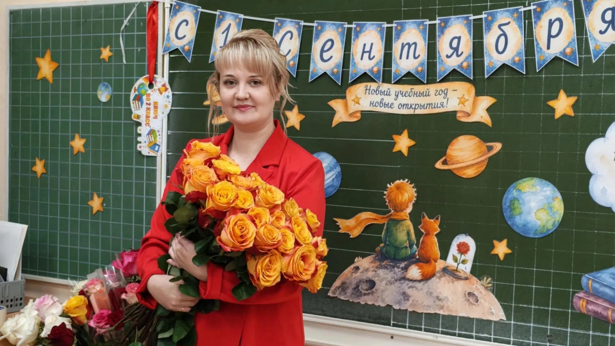 "У меня учился Николай Басков. С детства хорошо пел": учительница начальных классов о необычных учениках и подарках