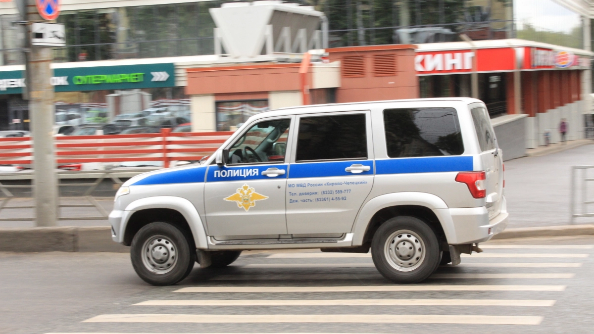 В Кирове не обнаружили опасных предметов после поступления анонимных угроз