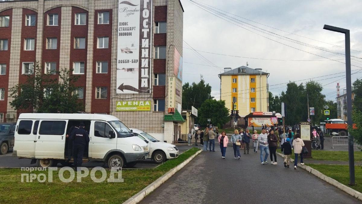 У жителя Вятских Полян мошенники выманили деньги под видом знакомого