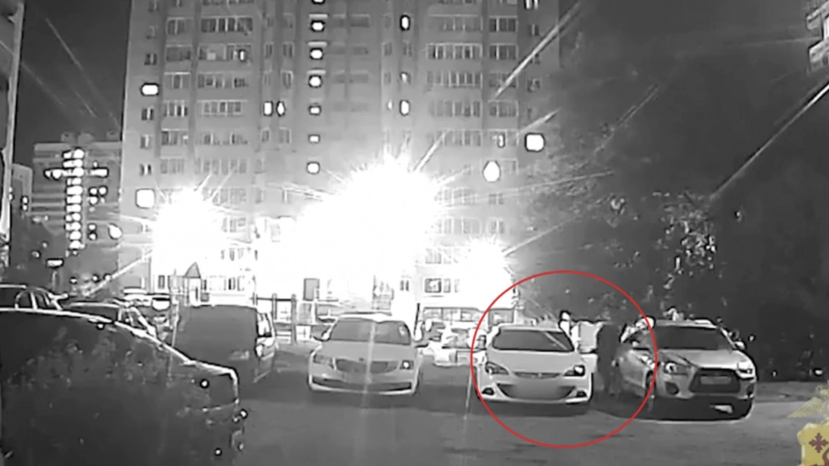 Ранее судимый кировчанин испортил чужой Opel Astra и не смог объяснить причину поступка