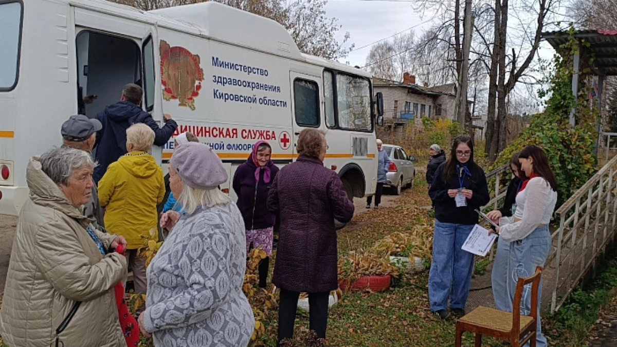 Студенты-медики под Яранском провели профилактическую акцию в деревне