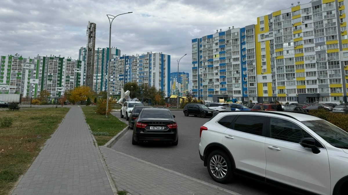 Водителей в Кирове будут чаще штрафовать за неправильную парковку