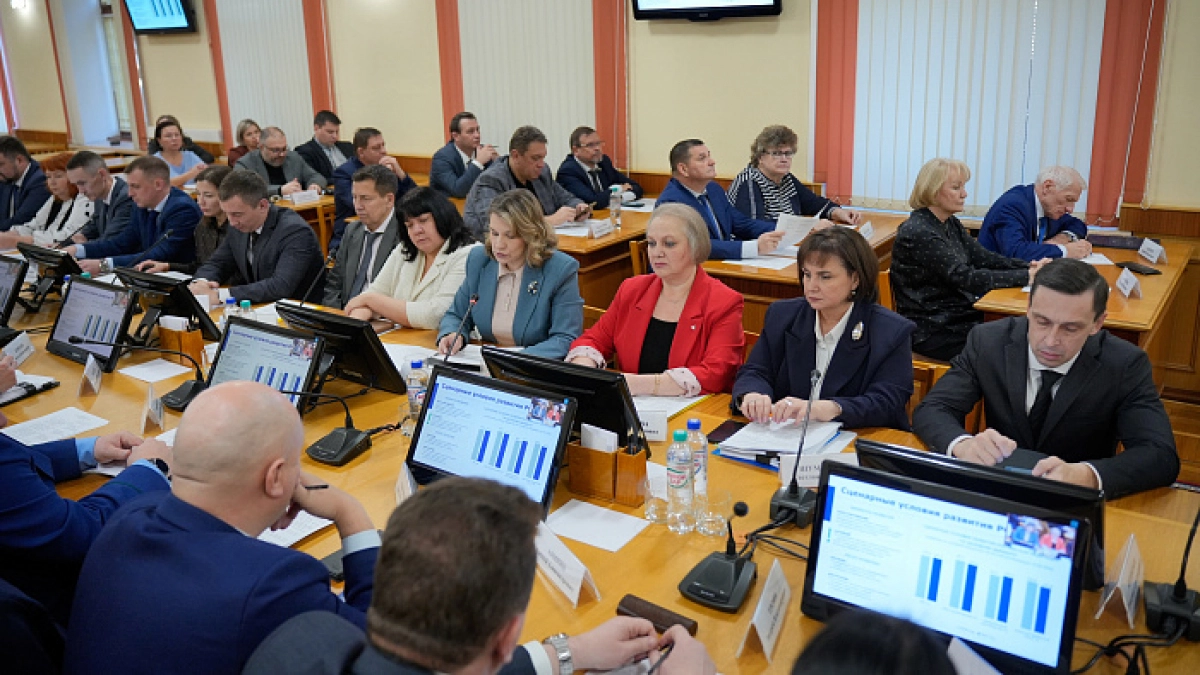 В Кировской области хотят довести валовой региональный продукт до 1 трлн рублей