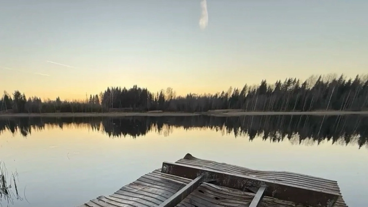 Тела двух человек извлекли из воды в селе под Кировом