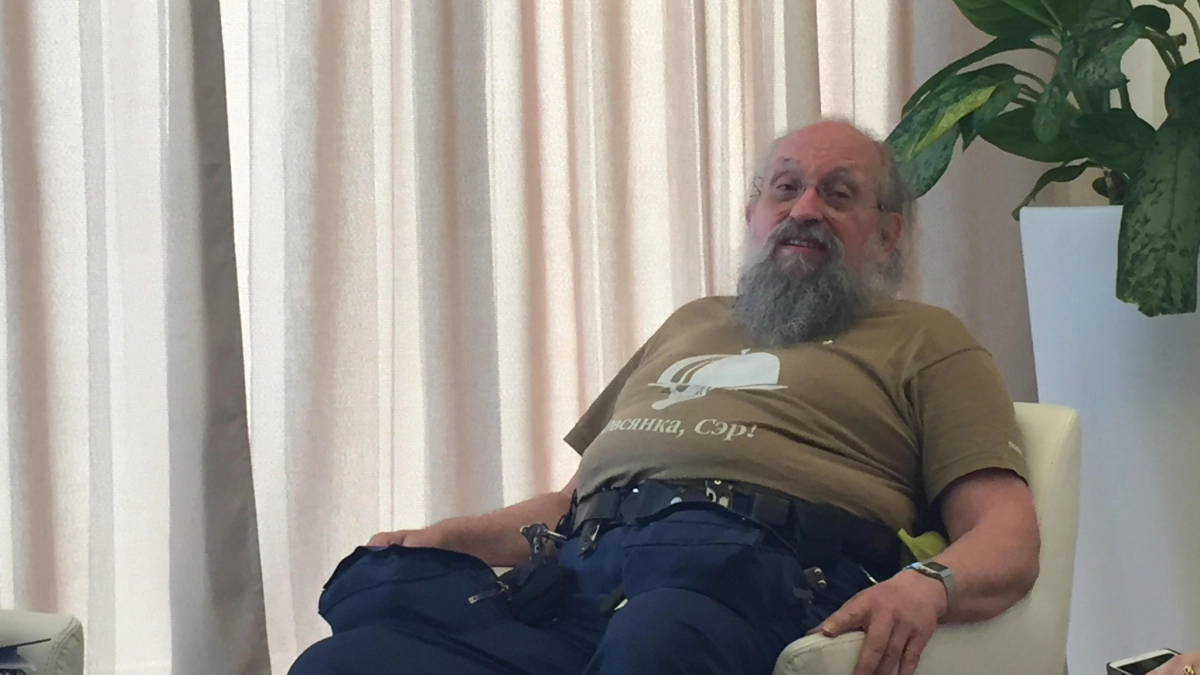 Анатолий Вассерман кировчанам: "Не смотрите фильмы Федора Бондарчука"