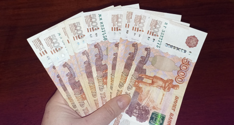 Центробанк заберет купюры 5000 рублей, которые есть у россиян: неприятный сюрприз