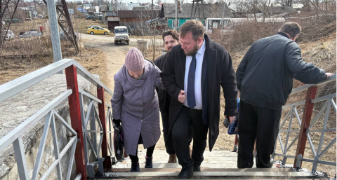 "Держим на контроле": Вячеслав Симаков проверил организацию перехода через через Транссибирскую магистраль