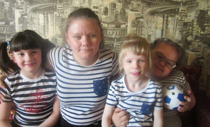 "С юности мечтала стать мамой особенного ребенка": кировчанка усыновила шесть детей с инвалидностью