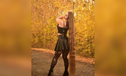 "Однажды косу засосало в печку в салоне автобуса": кировчанки с длиной волос 150 см рассказали о курьезах и реакциях прохожих 