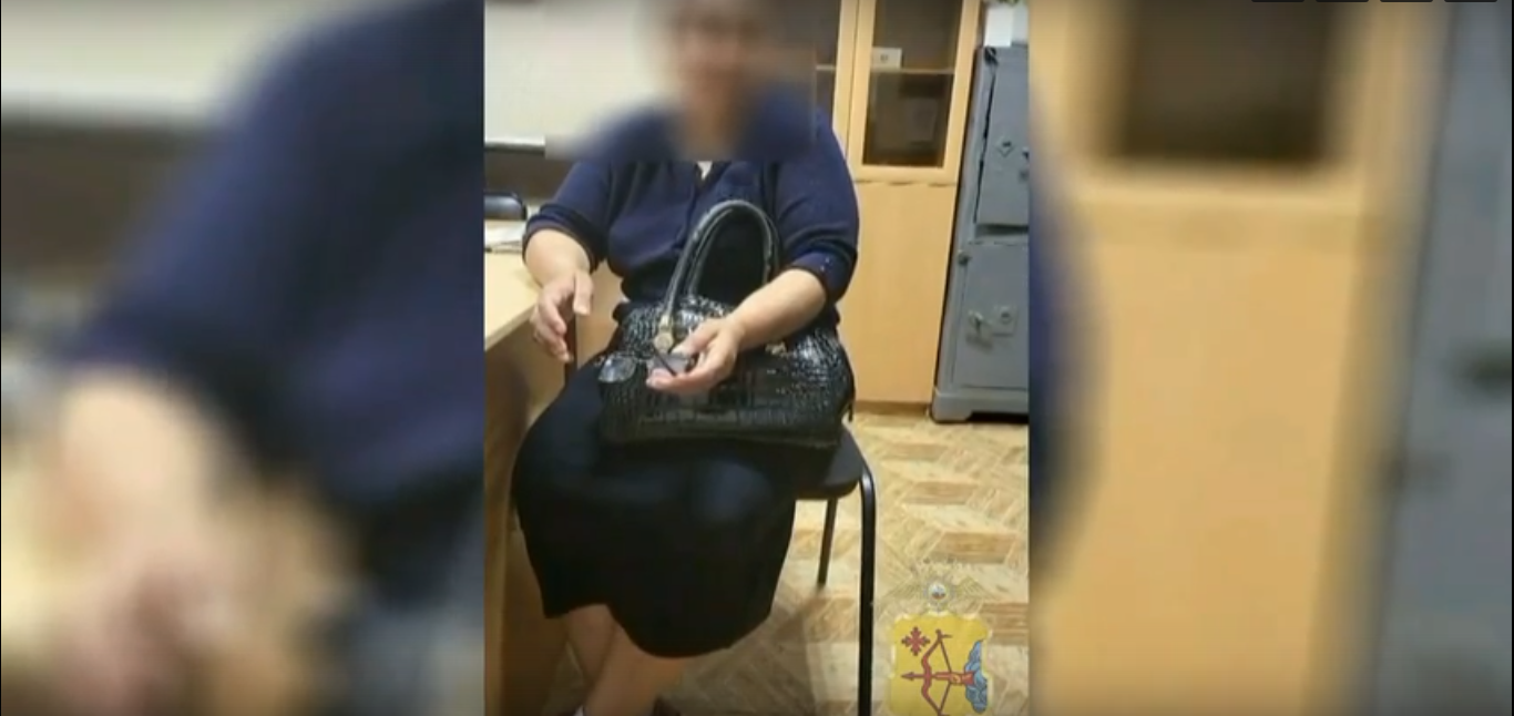 В Кирове лжесоцработница ходит по квартирам: женщина забрала деньги у инвалида в коляске 