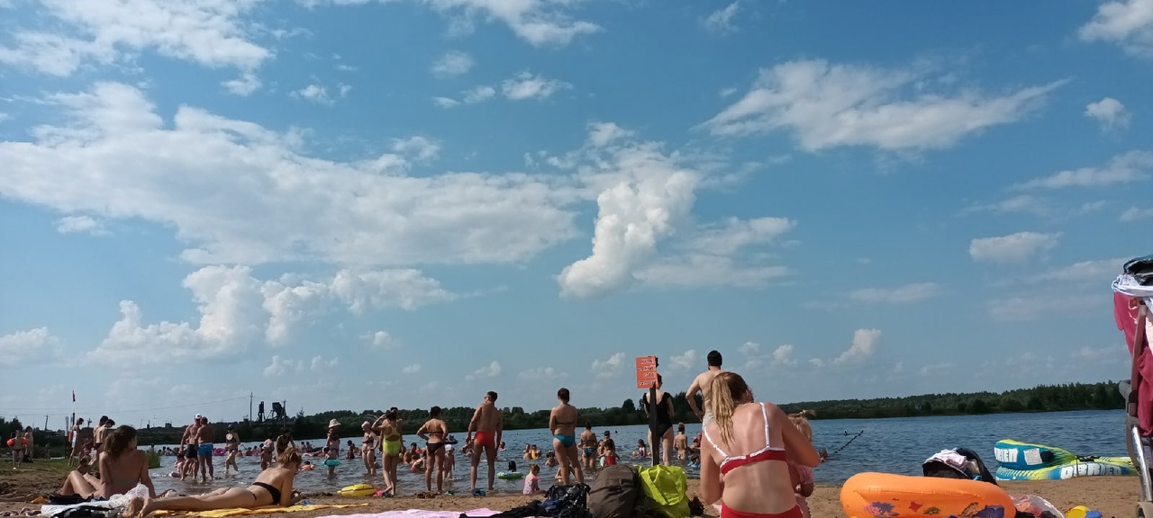 Кировчан просят не купаться на городском пляже