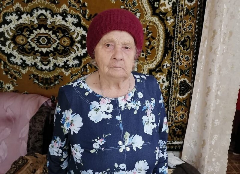 В Кировской области 93-летняя труженица тыла приняла участие в голосовании