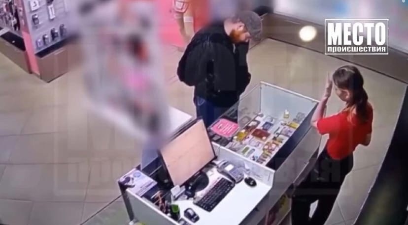 Кировчанин по прозвищу "Рыжая борода" ограбил секс-шоп 