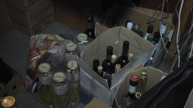 Полицейские Кировской области изъяли 5 тысяч литров алкоголя