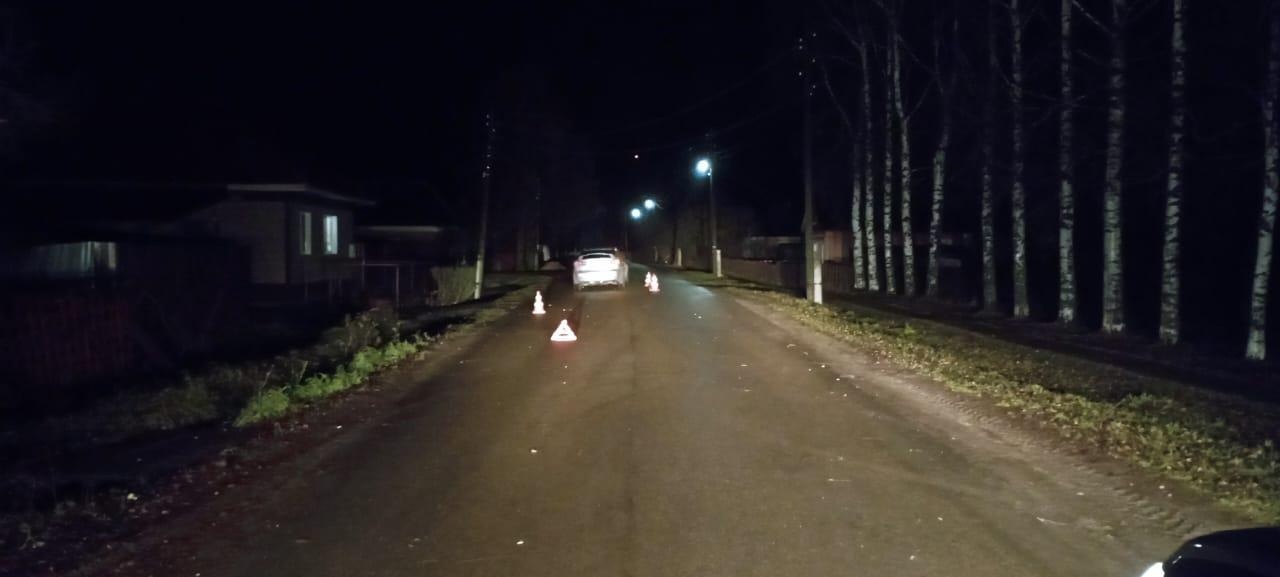 В Кировской области пешеход погиб под колесами Škoda Octavia