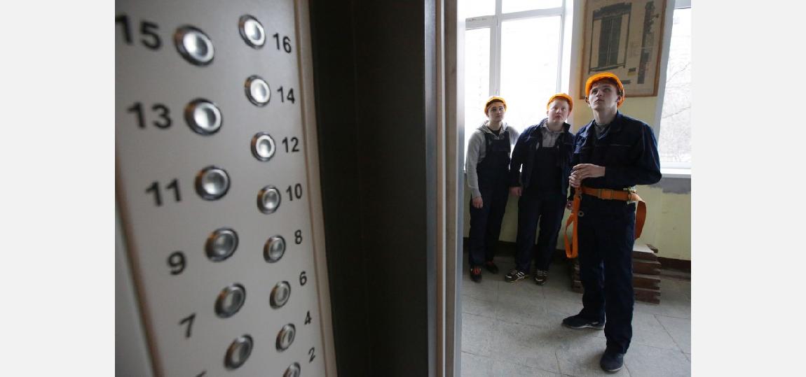 В Кирове подрядчик, который затянул капремонт в доме, заплатит компенсацию инвалидам